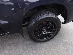 Used 2022  Chevrolet Silverado 1500 4WD Crew Cab 147" Custom at Rose Automotive near Hamilton, OH