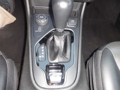 Used 2023  Jeep Cherokee Altitude Lux 4x4 at Rose Automotive near Hamilton&comma; OH