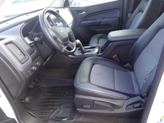 Used 2015  Chevrolet Colorado 4WD Crew Cab Z71 at Rose Automotive near Hamilton&comma; OH