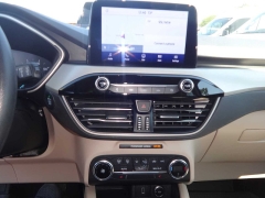 Used 2020 Ford Escape 4d SUV AWD SE at Rose Automotive near Hamilton, OH