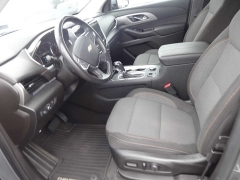 Used 2019  Chevrolet Traverse 4d SUV AWD LT Cloth w&sol;1LT at Rose Automotive near Hamilton&comma; OH