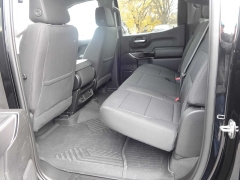 Used 2022  Chevrolet Silverado 1500 4WD Crew Cab 147" Custom Trail Boss at Rose Automotive near Hamilton&comma; OH