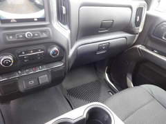 Used 2019 Chevrolet Silverado 1500 4WD Crew Cab Custom Trail Boss at Rose Automotive near Hamilton, OH