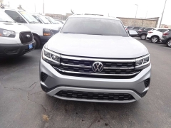 Used 2020  Volkswagen Atlas Cross Sport 3&period;6L V6 SE w&sol;Technology 4MOTION at Rose Automotive near Hamilton&comma; OH
