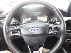 Used 2020 Ford Escape 4d SUV AWD SEL 2.0L at Rose Automotive near Hamilton, OH
