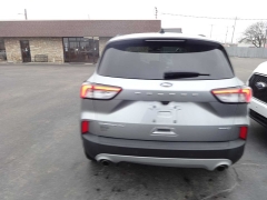 Used 2021  Ford Escape Titanium AWD at Rose Automotive near Hamilton&comma; OH
