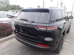 Used 2024 Jeep Grand Cherokee Laredo X 4x4 at Rose Automotive near Hamilton, OH
