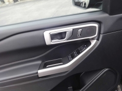 Used 2024  Ford Explorer XLT 4WD at Rose Automotive near Hamilton, OH