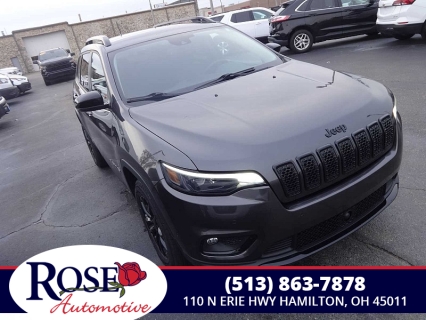 2023 Jeep Cherokee Altitude Lux's photo