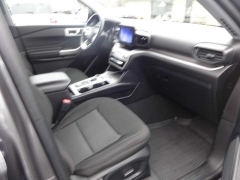 Used 2024  Ford Explorer XLT 4WD at Rose Automotive near Hamilton, OH