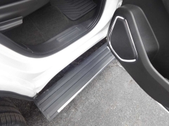 Used 2017  GMC Yukon 4d SUV 4WD Denali at Rose Automotive near Hamilton&comma; OH