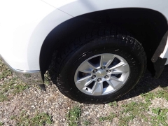 Used 2022 Chevrolet Silverado 1500 2WD Reg Cab 140" Work Truck at Rose Automotive near Hamilton, OH