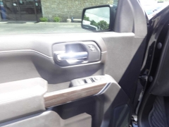 Used 2022 Chevrolet Silverado 1500 LTD 4WD Crew Cab 147" LT Trail Boss at Rose Automotive near Hamilton, OH
