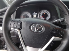 Used 2017  Toyota Sienna SE FWD 8-Passenger (Natl) at Rose Automotive near Hamilton, OH