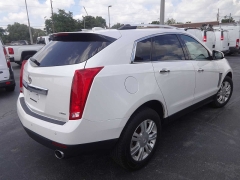 Used 2016  Cadillac SRX 4d SUV AWD Luxury at Rose Automotive near Hamilton&comma; OH