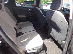 Used 2020 Ford Escape 4d SUV AWD SE at Rose Automotive near Hamilton, OH