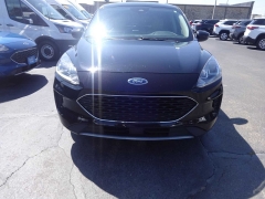 Used 2020 Ford Escape 4d SUV AWD SE at Rose Automotive near Hamilton, OH