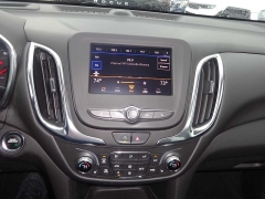 Used 2022  Chevrolet Equinox FWD 4dr LT w/1LT at Rose Automotive near Hamilton, OH