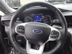 Used 2024  Ford Explorer XLT 4WD at Rose Automotive near Hamilton, OH