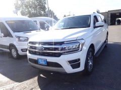 Used 2024  Ford Expedition Max Limited 4x4 at Rose Automotive near Hamilton, OH