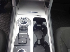 Used 2024  Ford Explorer XLT 4WD at Rose Automotive near Hamilton, OH