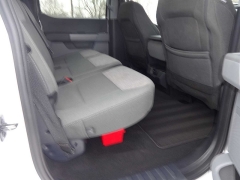 Used 2024  Ford Super Duty F-350 4WD XLT Crew Cab SRW 6&period;75' Box at Rose Automotive near Hamilton&comma; OH