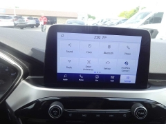 Used 2020 Ford Escape 4d SUV AWD SEL 2.0L at Rose Automotive near Hamilton, OH