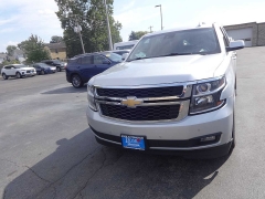 Used 2017  Chevrolet Tahoe 4d SUV 4WD LT at Rose Automotive near Hamilton, OH