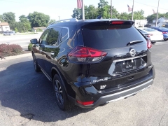 Used 2020 Nissan Rogue 4d SUV AWD SV at Rose Automotive near Hamilton, OH