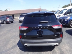 Used 2020 Ford Escape 4d SUV AWD SE at Rose Automotive near Hamilton, OH