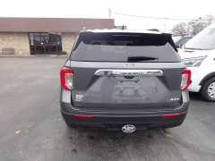 Used 2024  Ford Explorer XLT 4WD at Rose Automotive near Hamilton, OH