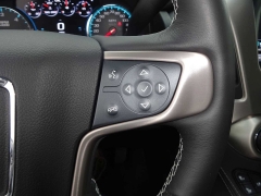 Used 2017  GMC Yukon 4d SUV 4WD Denali at Rose Automotive near Hamilton&comma; OH