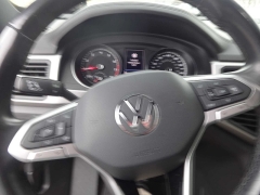 Used 2020  Volkswagen Atlas Cross Sport 3&period;6L V6 SE w&sol;Technology 4MOTION at Rose Automotive near Hamilton&comma; OH