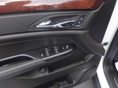 Used 2016  Cadillac SRX 4d SUV AWD Luxury at Rose Automotive near Hamilton&comma; OH