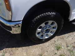 Used 2024 Ford Super Duty F-250 4WD XLT Crew Cab SRW 6.75' Box at Rose Automotive near Hamilton, OH