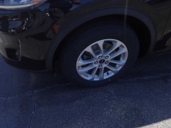 Used 2020 Ford Escape 4d SUV AWD SE at Rose Automotive near Hamilton, OH