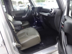 Used 2017  Jeep Wrangler Unlimited 4d Convertible Sahara at Rose Automotive near Hamilton, OH