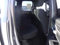 Used 2022  Ram 1500 4WD Big Horn Quad Cab 6'4" Box at Rose Automotive near Hamilton&comma; OH