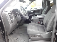 Used 2022  Chevrolet Silverado 1500 4WD Crew Cab 147" Custom Trail Boss at Rose Automotive near Hamilton&comma; OH