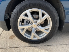 Used 2020  Chevrolet Equinox 4d SUV AWD Premier w&sol;1LZ at Ollenburg Motors near Garner&comma; IA