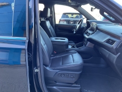 Used 2024  Chevrolet Suburban 4WD 4dr High Country at Ollenburg Motors near Garner&comma; IA