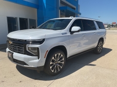 New 2026  Chevrolet Suburban 4WD 4dr High Country at Ollenburg Motors near Garner&comma; IA