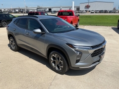 New 2025 Chevrolet Trax FWD 4dr LT at Ollenburg Motors near Garner, IA