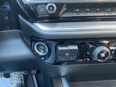 Used 2023  Chevrolet Silverado 1500 4WD Crew Cab 147" High Country at Ollenburg Motors near Garner&comma; IA