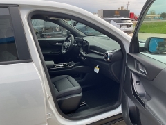 New 2026  Chevrolet Equinox AWD 4dr LT w&sol;2LT at Ollenburg Motors near Garner&comma; IA