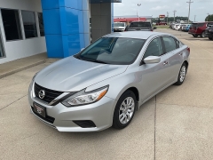 Used 2016 Nissan Altima 4d Sedan 2.5L S at Ollenburg Motors near Garner, IA