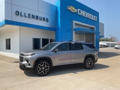 Used 2026  Chevrolet Traverse AWD 4dr High Country w&sol;2LZ at Ollenburg Motors near Garner&comma; IA