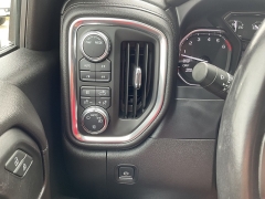 Used 2021  GMC Sierra 1500 4WD Crew Cab 157" Elevation at Ollenburg Motors near Garner&comma; IA