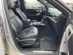 Used 2023  Ford Explorer Platinum 4WD at Ollenburg Motors near Garner&comma; IA