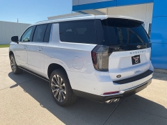 New 2026  Chevrolet Suburban 4WD 4dr High Country at Ollenburg Motors near Garner&comma; IA